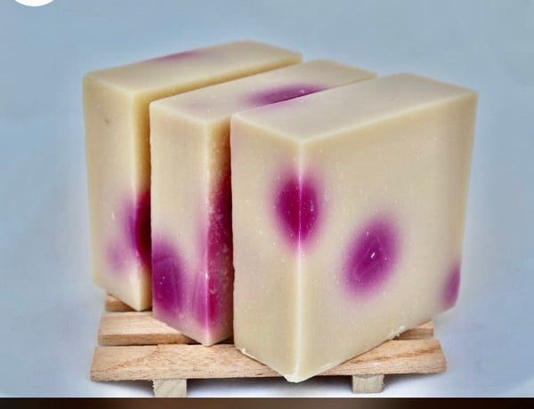 Pop my Cherry 🍒 Essential Soap